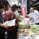 １００円商品に夢中